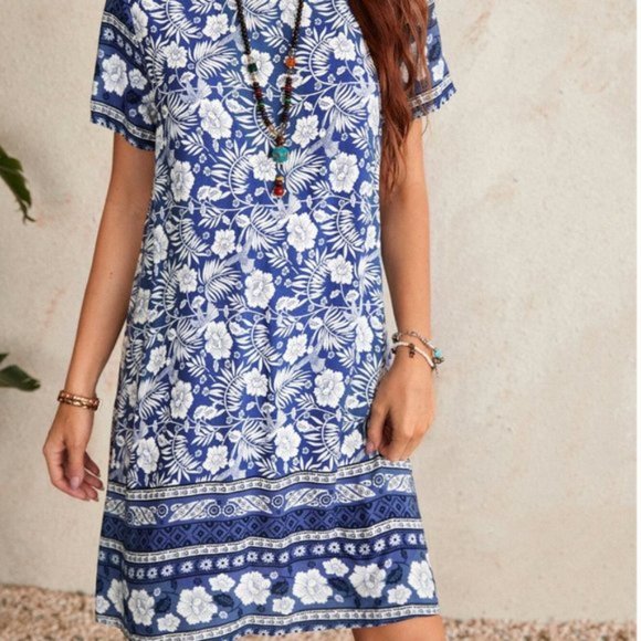 Boho Blue Floral Print Dress - Picture 4 of 7